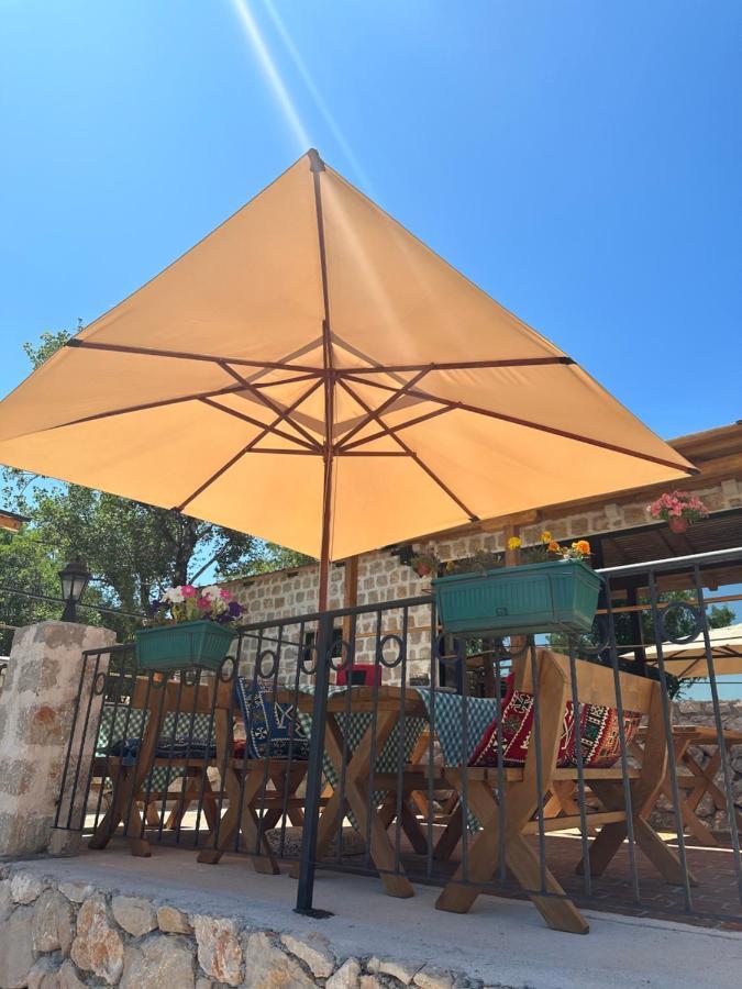 Hotel Etno Selo Montegoat Nikšić Exteriér fotografie